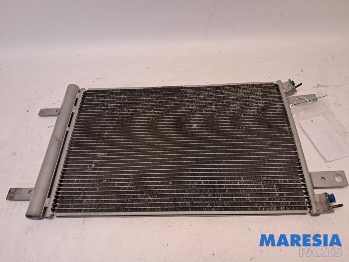 Usagé Condenseur de climatisation Toyota ProAce 2.0 D-4D 122 16V Worker Prix € 84,70 Prix TTC proposé par Maresia Parts