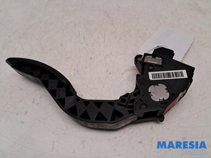 Gaspedalposition Sensor van een Renault Scénic III (JZ) 1.4 16V TCe 130 2010