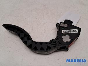 Gaspedalposition Sensor van een Renault Scénic III (JZ) 1.4 16V TCe 130 2010