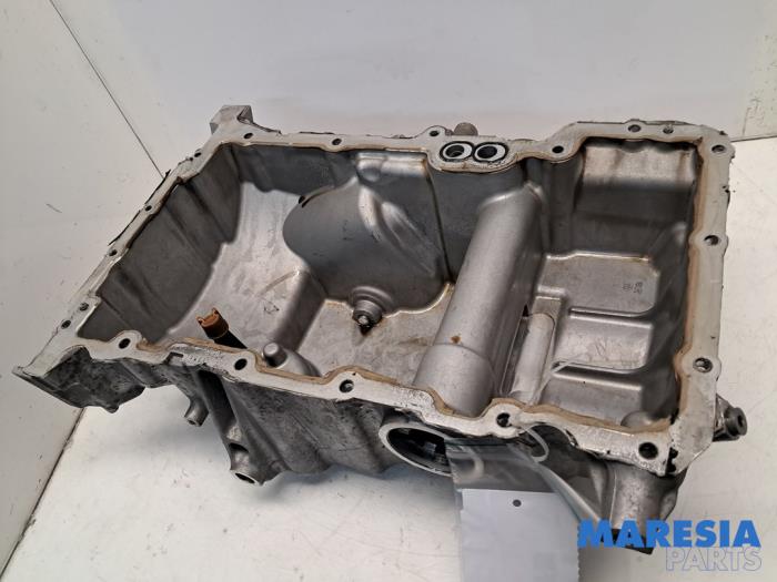 Used Sump Alfa Romeo Stelvio (949) 2.0 T 16V Q4 Price € 250,00 Margin scheme offered by Maresia Parts