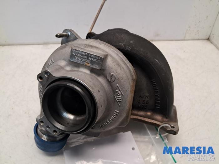 Usagé Turbo Alfa Romeo Stelvio (949) 2.0 T 16V Q4 Prix € 399,00 Règlement à la marge proposé par Maresia Parts