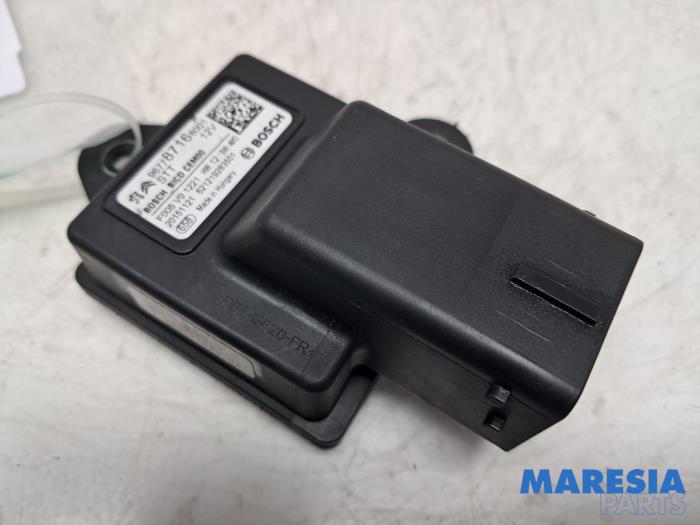 Used Start/Stop computer Peugeot 308 SW (L4/L9/LC/LJ/LR) 1.6 BlueHDi 120 Price € 25,00 Margin scheme offered by Maresia Parts
