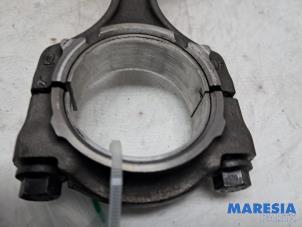 Piston d'un Alfa Romeo Giulietta (940) 1.4 TB 16V MultiAir 2011