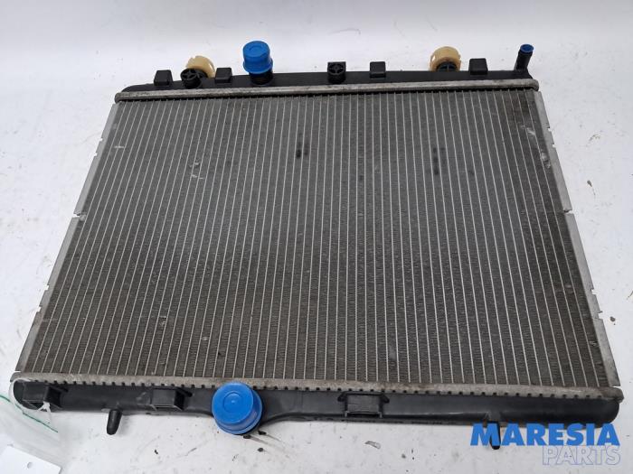 Usagé Radiateur Citroen DS3 (SA) 1.6 16V VTS THP 155 Prix € 35,00 Règlement à la marge proposé par Maresia Parts