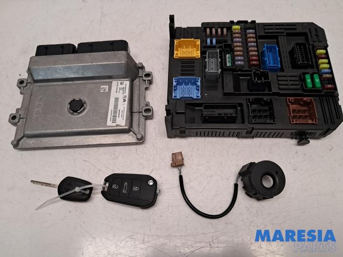 Used Engine management computer Opel Corsa F (UB/UH/UP) 1.2 12V 75 Price € 393,25 Inclusive VAT offered by Maresia Parts