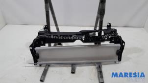 Usagé Mécanique plafond ouvrant Peugeot 308 SW (L4/L9/LC/LJ/LR) 1.2 12V e-THP PureTech 110 Prix € 149,00 Règlement à la marge proposé par Maresia Parts
