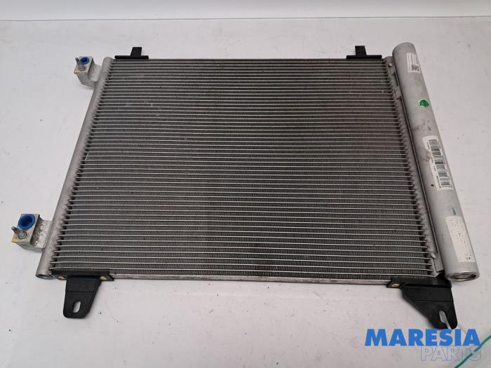 Gebrauchte Klima Kondensor Opel Corsa F (UB/UH/UP) 1.2 12V 75 Preis € 133,10 Mit Mehrwertsteuer angeboten von Maresia Parts