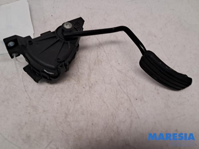 Begagnade Gaspedalsensor Renault Trafic New (FL) 2.0 dCi 16V 115 Pris € 42,35 Inklusive moms erbjuds av Maresia Parts