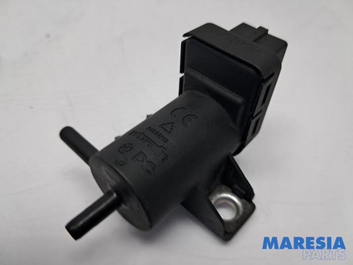 Usagé Régulateur pression turbo Renault Trafic (1FL/2FL/3FL/4FL) 1.6 dCi 95 Prix € 30,25 Prix TTC proposé par Maresia Parts