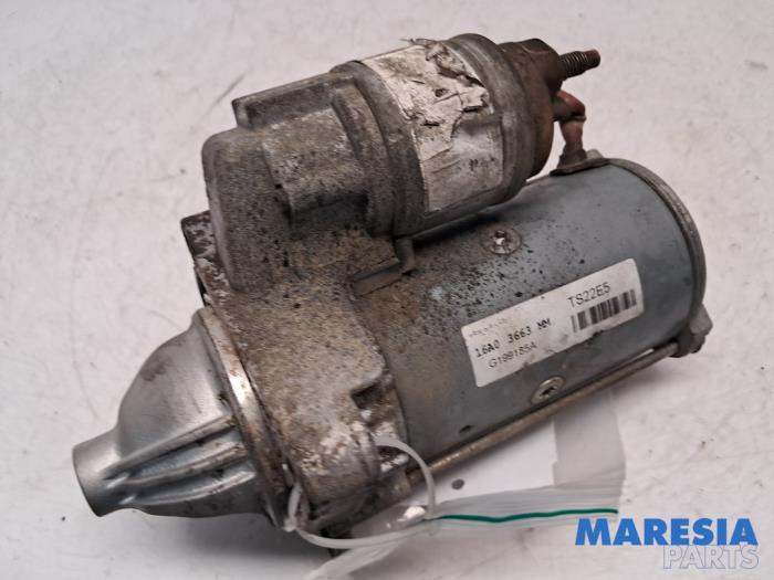 Begagnade Startmotor Renault Trafic New (FL) 2.0 dCi 16V 115 Pris € 42,35 Inklusive moms erbjuds av Maresia Parts