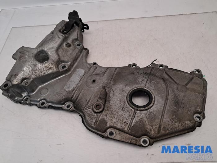 Usagé Couvercle de distribution Renault Megane III Coupe (DZ) 1.4 16V TCe 130 Prix € 53,99 Règlement à la marge proposé par Maresia Parts
