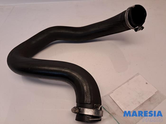 Gebrauchte Intercooler Schlauch Citroen C4 Grand Picasso (3A) 1.6 HDiF 115 Preis € 25,00 Margenregelung angeboten von Maresia Parts