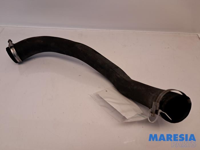 Gebrauchte Intercooler Schlauch Citroen C4 Grand Picasso (3A) 1.6 HDiF 115 Preis € 25,00 Margenregelung angeboten von Maresia Parts