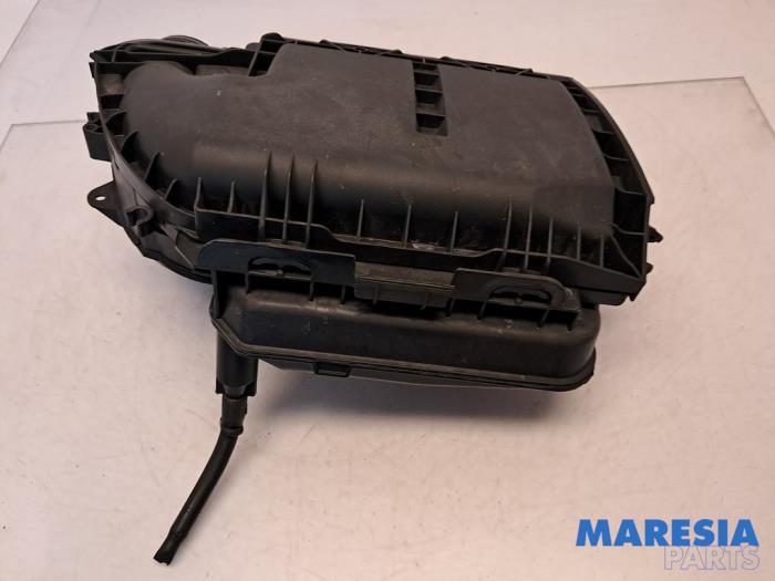 Gebrauchte Luftfiltergehäuse Citroen C4 Grand Picasso (3A) 1.6 HDiF 115 Preis € 30,00 Margenregelung angeboten von Maresia Parts