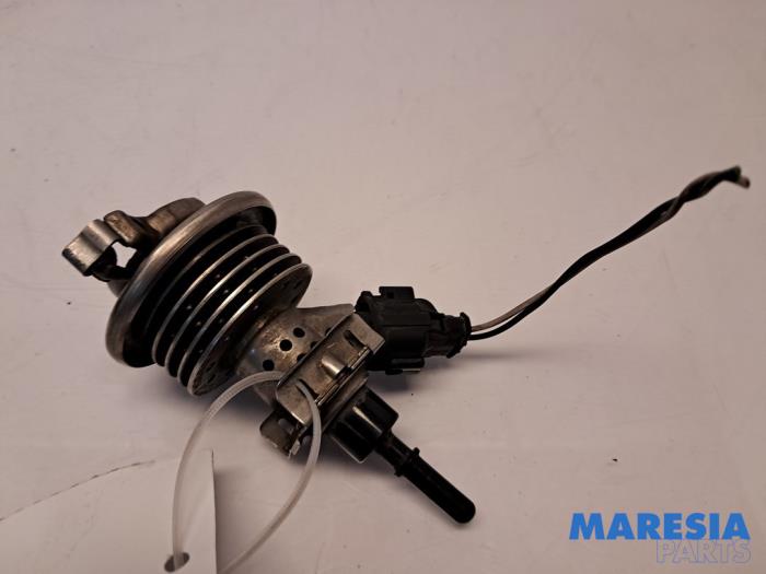 Używane Wtryskiwacz AdBlue Renault Master III (EV/HV/UV/VA/VB/VD/VF/VG/VJ) 2.3 dCi 145 16V FWD Cena € 151,19 Z VAT oferowane przez Maresia Parts