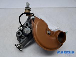 Gebrauchte Ölpumpe Renault Clio IV Estate/Grandtour (7R) 0.9 Energy TCE 90 12V Preis € 40,00 Margenregelung angeboten von Maresia Parts