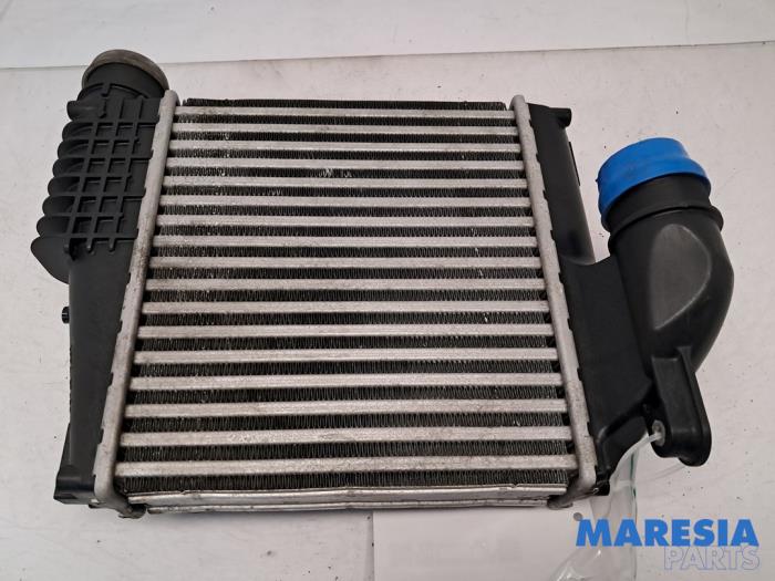 Usagé Intercooler Citroen C4 Picasso (3D/3E) 1.6 e-HDi 115 Prix € 49,95 Règlement à la marge proposé par Maresia Parts