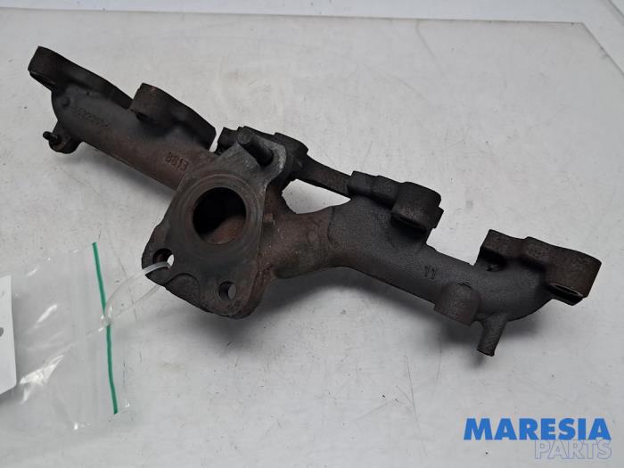 Usados Colector de escape Fiat Doblo Cargo (263) 1.3 D Multijet Precio € 78,65 IVA incluido ofrecido por Maresia Parts