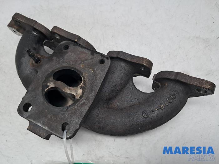 Gebrauchte Abgaskrümmer Renault Megane III Grandtour (KZ) 1.4 16V TCe 130 Preis € 79,00 Margenregelung angeboten von Maresia Parts