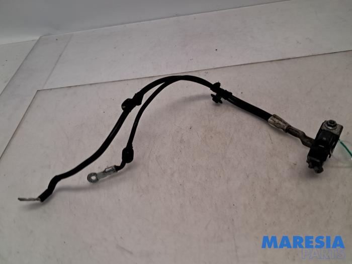 Begagnade Batterisensor Peugeot Partner (EA//EF/EN/EU) 1.5 BlueHDi 100 Pris € 60,50 Inklusive moms erbjuds av Maresia Parts