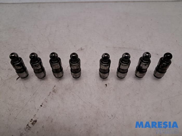 Gebrauchte Ventilstößel Peugeot 308 (L3/L8/LB/LH/LP) 1.6 BlueHDi 120 Preis € 25,00 Margenregelung angeboten von Maresia Parts