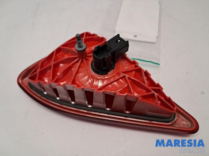 Rear Red 3rd Brake Light Lamp For Renault Master MK3 & Movano - Part 265900021R 11 thumbnail image
