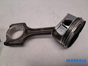 Begagnade Vevstake Peugeot 3008 I (0U/HU) 1.6 16V THP 155 Pris € 34,99 Marginaltabell erbjuds av Maresia Parts