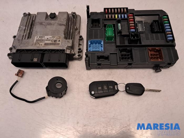 Used Engine management computer Peugeot 308 SW (L4/L9/LC/LJ/LR) 1.6 BlueHDi 120 Price € 300,00 Margin scheme offered by Maresia Parts