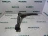 Front lower wishbone, left from a Peugeot 607 (9D/U) 2.7 HDi V6 24V 2005