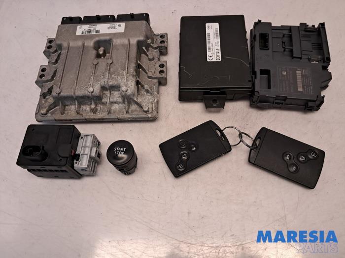 Used Engine management computer Renault Captur I (2R) 1.2 TCE 16V EDC Price € 299,00 Margin scheme offered by Maresia Parts