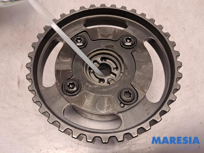 Begagnade Kamaxeldrev Peugeot 208 I (CA/CC/CK/CL) 1.0 Vti 12V PureTech Pris € 35,00 Marginaltabell erbjuds av Maresia Parts