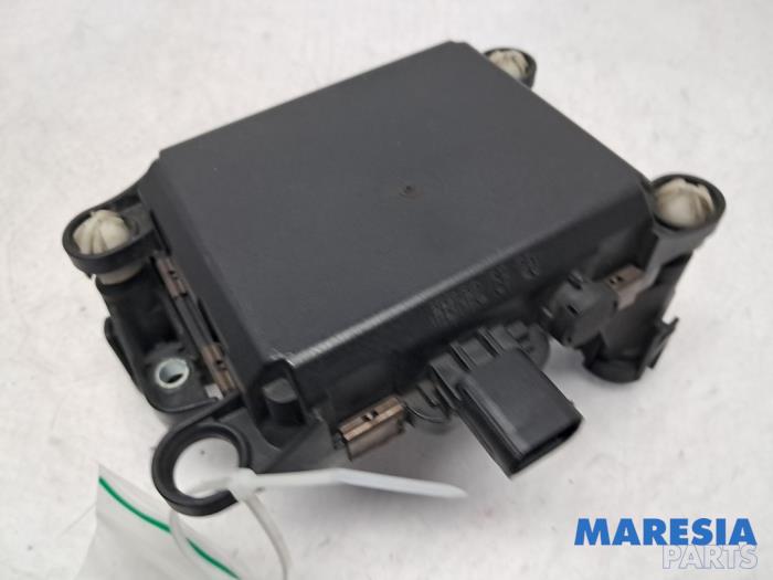 Gebrauchte ACC Sensor (Entfernung) Peugeot 3008 I (0U/HU) 1.6 16V THP 155 Preis € 100,00 Margenregelung angeboten von Maresia Parts