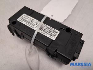 Usados Módulo de presión de neumáticos Peugeot 3008 I (0U/HU) 1.6 16V THP 155 Precio € 40,00 Norma de margen ofrecido por Maresia Parts