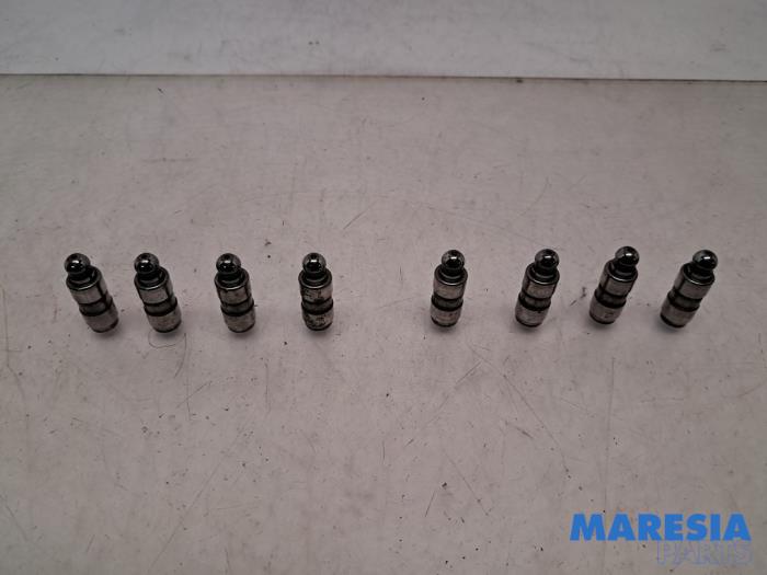 Gebrauchte Ventilstößel Peugeot 208 I (CA/CC/CK/CL) 1.4 HDi Preis € 25,00 Margenregelung angeboten von Maresia Parts
