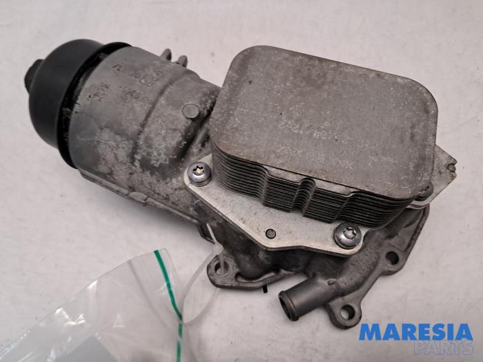 Gebrauchte Ölfiltergehäuse Peugeot 208 I (CA/CC/CK/CL) 1.4 HDi Preis € 39,00 Margenregelung angeboten von Maresia Parts