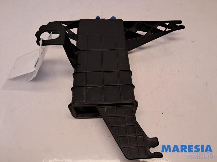 Begagnade Kolfilter Citroen C5 III Tourer (RW) 1.6 16V THP 155 Pris € 50,00 Marginaltabell erbjuds av Maresia Parts