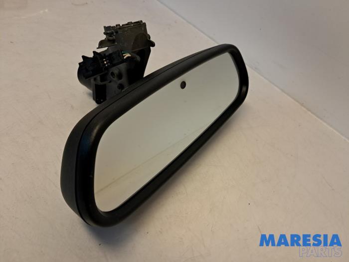 Begagnade Backspegel Peugeot 508 SW (8E/8U) 2.0 BlueHDi 180 16V Pris € 25,00 Inklusive moms erbjuds av Maresia Parts