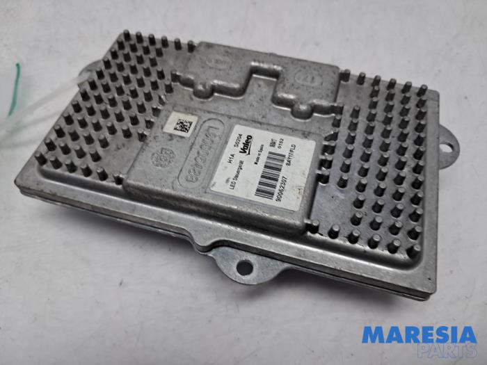 Używane Starter ksenonowy Peugeot 508 SW (8E/8U) 2.0 BlueHDi 180 16V Cena € 99,99 Z VAT oferowane przez Maresia Parts