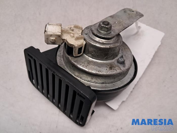 Używane Klakson Fiat Ducato (250) 2.3 D 150 Multijet Cena € 24,20 Z VAT oferowane przez Maresia Parts