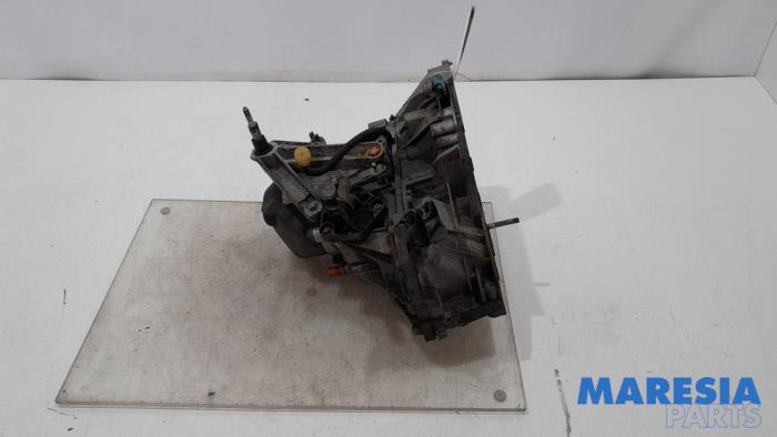 Gebrauchte Getriebe Renault Clio III Estate/Grandtour (KR) 1.2 16V TCE 100 Preis € 339,00 Margenregelung angeboten von Maresia Parts