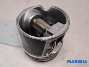Begagnade Kolv Fiat Ducato (250) 2.3 D 150 Multijet Pris € 108,89 Inklusive moms erbjuds av Maresia Parts