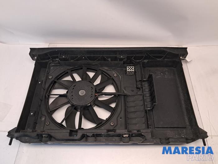 Begagnade Front Peugeot 3008 I (0U/HU) 1.6 VTI 16V Pris € 124,99 Marginaltabell erbjuds av Maresia Parts