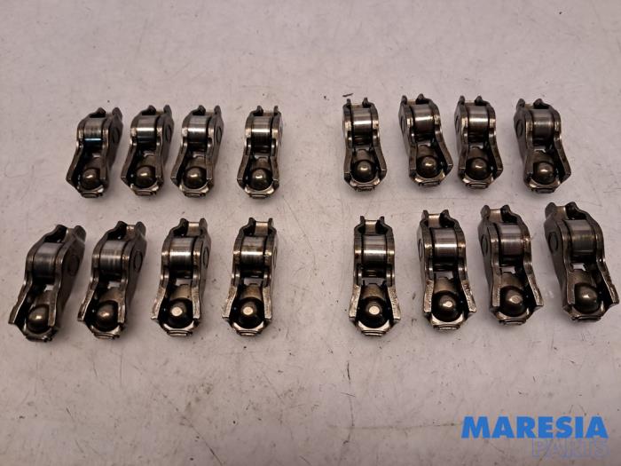 Usagé Culbuteur Peugeot 308 (L3/L8/LB/LH/LP) 1.6 16V THP Prix € 40,00 Règlement à la marge proposé par Maresia Parts