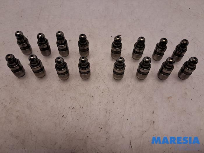 Used Tappet Peugeot 308 (L3/L8/LB/LH/LP) 1.6 16V THP Price € 25,00 Margin scheme offered by Maresia Parts