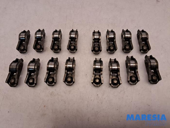 Gebrauchte Kipphebel Citroen C4 Berline (NC) 1.4 16V VTi Preis € 40,00 Margenregelung angeboten von Maresia Parts