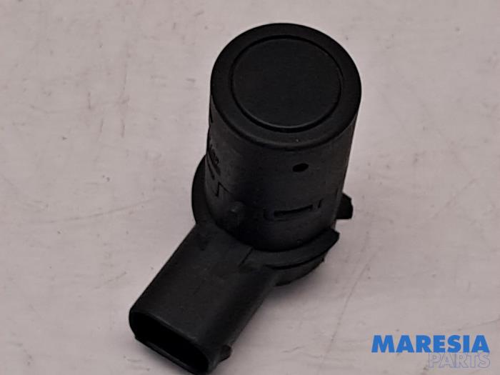 Usados Sensor PDC Renault Clio III Estate/Grandtour (KR) 1.2 16V TCE 100 Precio € 25,00 Norma de margen ofrecido por Maresia Parts