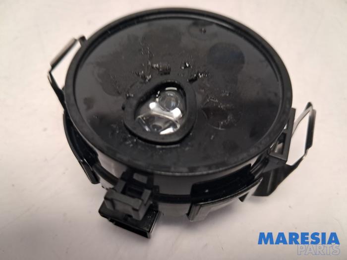 Begagnade Regnsensor Renault Clio III Estate/Grandtour (KR) 1.2 16V TCE 100 Pris € 25,00 Marginaltabell erbjuds av Maresia Parts