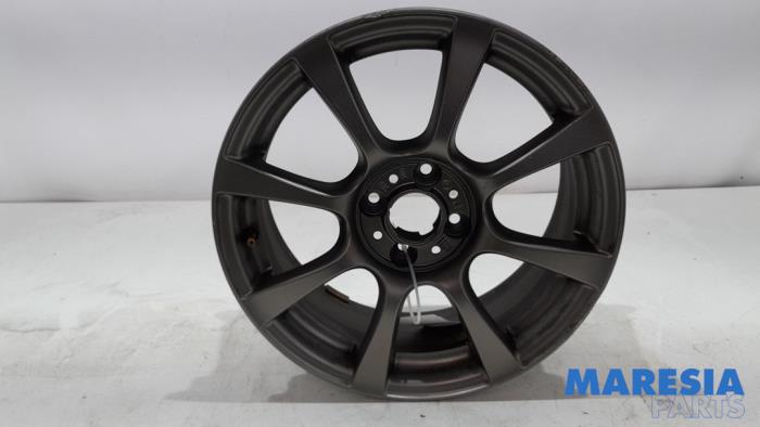 Używane Obrecz Fiat 500/595/695 1.4 T-Jet 16V Cena € 199,00 Procedura marży oferowane przez Maresia Parts