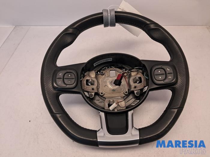 Używane Kierownica Fiat 500/595/695 1.4 T-Jet 16V Cena € 250,00 Procedura marży oferowane przez Maresia Parts