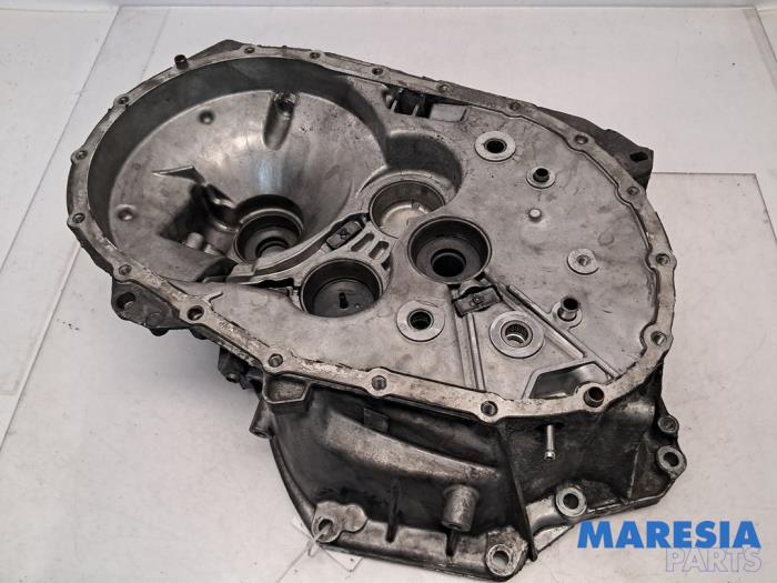 Usagé Cache boite de vitesses Fiat Talento 1.6 EcoJet BiTurbo 125 Prix € 168,19 Prix TTC proposé par Maresia Parts